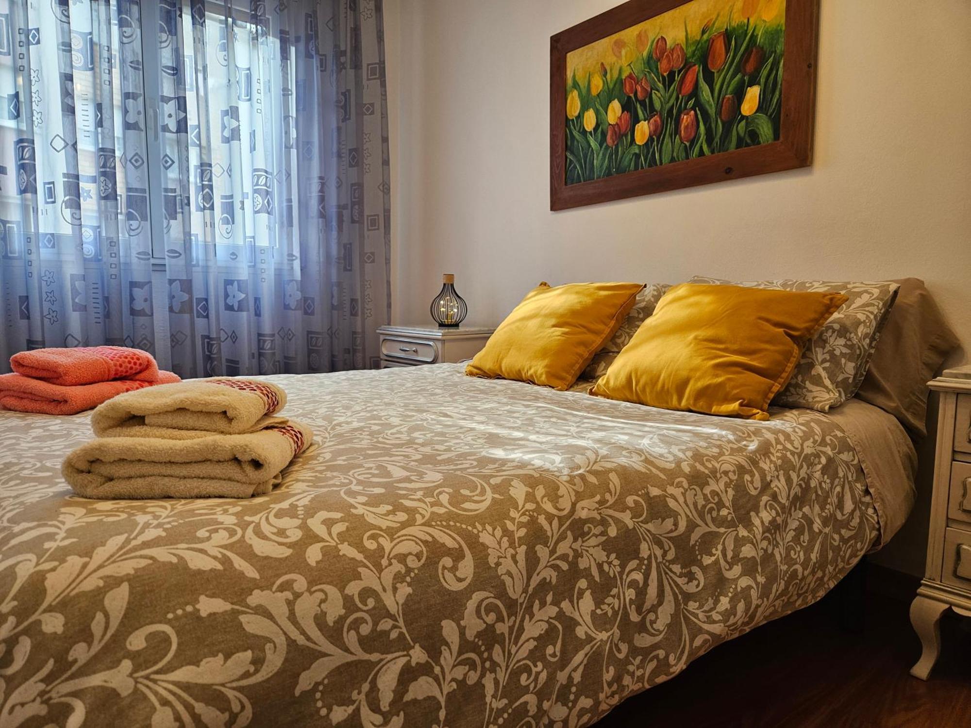 Casa Lantoxana Apartment Хихон Екстериор снимка